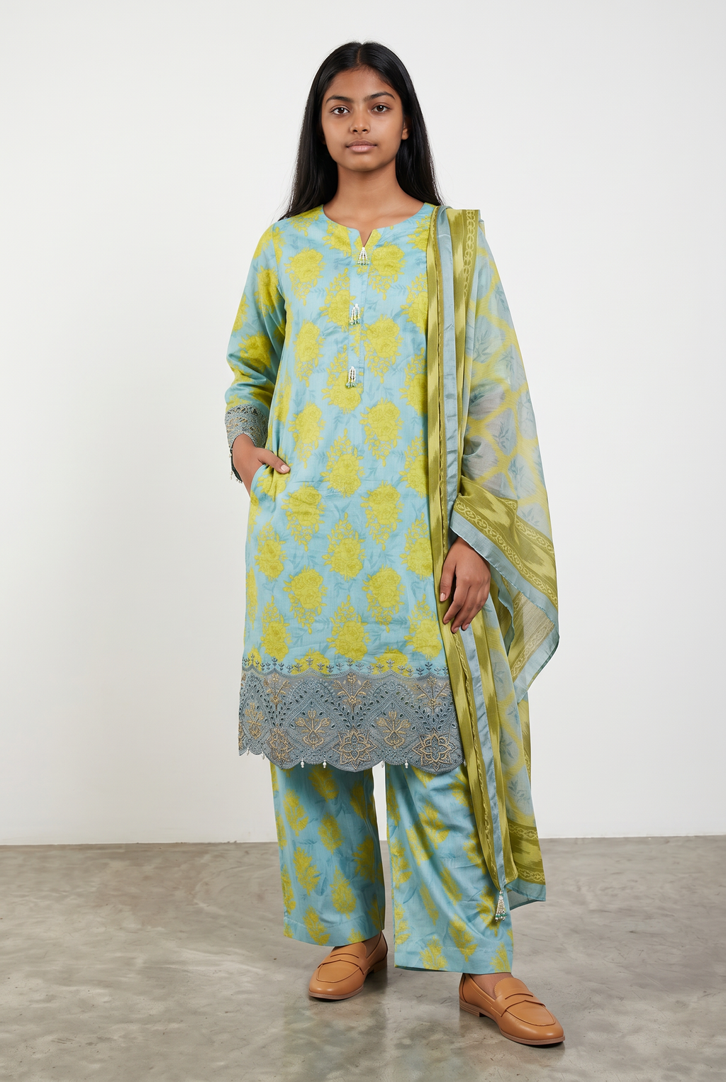 3 Piece Unstitched Lawn Suit